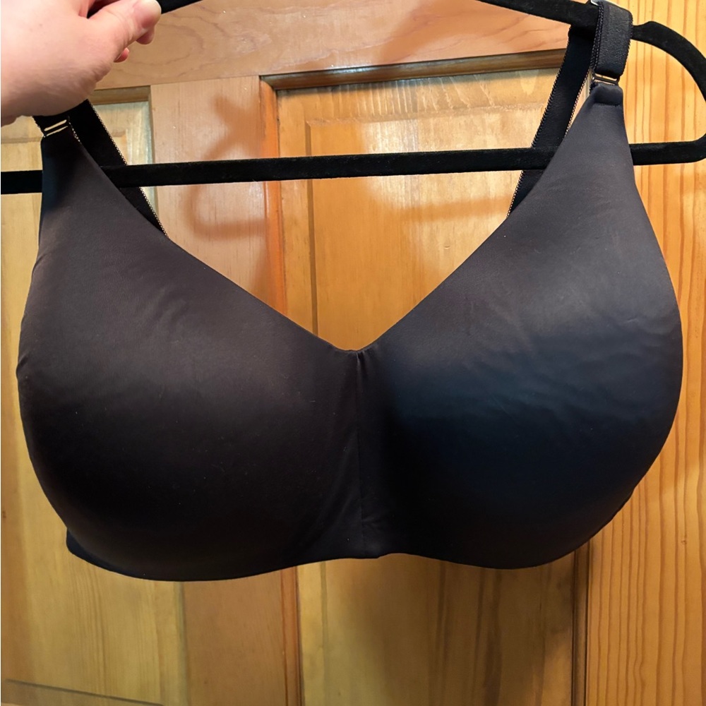 Torrid Black Seamless Bra-NWT